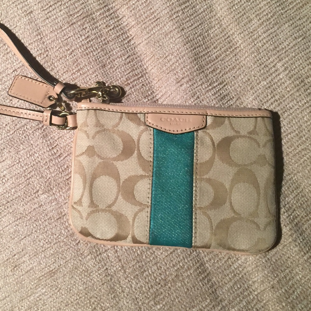 Small Coach Wristlet